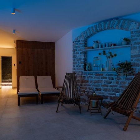 Nono Ban Hotel & Villa Gornji Humac Buitenkant foto