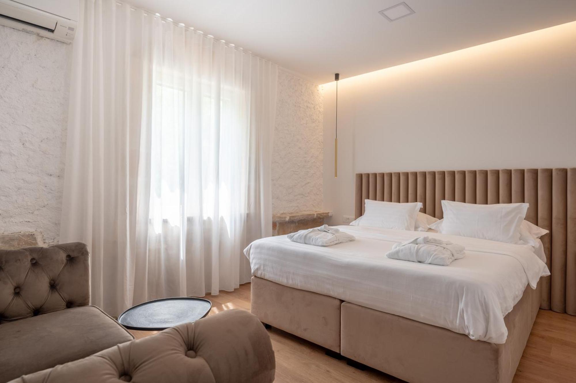Nono Ban Hotel & Villa Gornji Humac Buitenkant foto